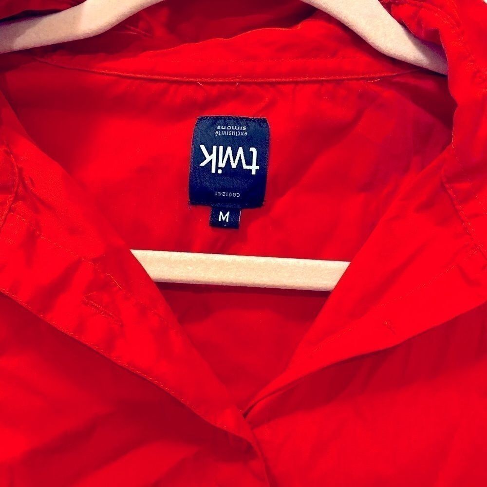 🌷TWIK🌷 Vibrant Red Button Down Shirt     - Picture 5 of 7